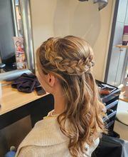 La Demoiselle Coiffée image 6