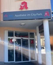 Aussenansicht der Apotheke im City-Park