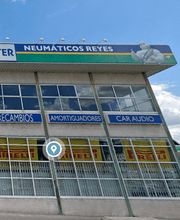 Euromaster Humanes de Madrid Repuestos Reyes imagen 1