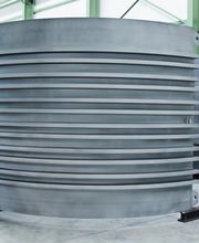 Großteilfertigung in höchster Qualität und Präzision