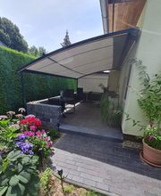 Pergola - gebogen grau m. LED-Strip in FS - nah.jpg