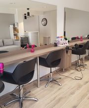 Rey Coiffure image 2