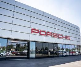Porsche Zentrum Altötting Bild 2