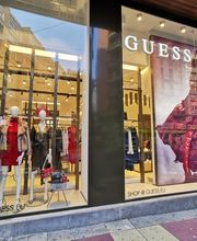 GUESS imagen 2