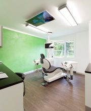 Dr. med. dent. Krähenbühl Michel Bild 10