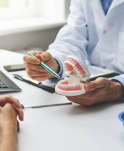 Zuger Zahnarzt - Praxis Dr. med. dent. Alexander Hölzle Bild 3