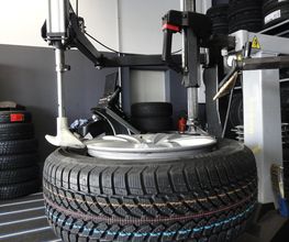 Rösrather Reifenservice Bild 3