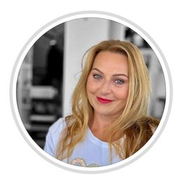 Fantasy Nails Violeta Jovanovic