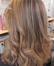 Nadine Coiffure image 12