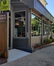 Hotel De France image 6