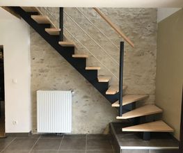L'Escalier en Bois image 9