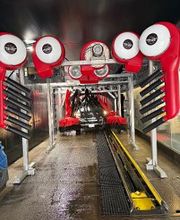 Cross County Car Wash & Express Lube image 17