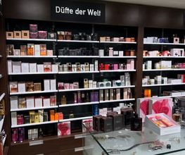 düfte-der-welt-amavita-apotheke-und-drogeries-chneeberger