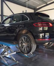 Garage Ousty image 5