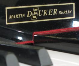 Deuker Pianos & Flügel Bild 12