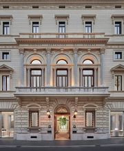 Apple Via del Corso immagine 1