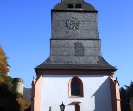 Profilseite der Talkirche von Eppstein