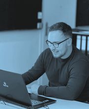 Dominik Hähn zertifizierter Energieberater für Wohngebäude und Spezialist für nachhaltiges Bauen