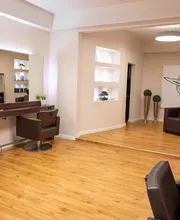 Berg & Rudowski Friseurstudio Bild 1