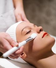 Kosmetik & Friseurstudio Sandra Müller Bild 8