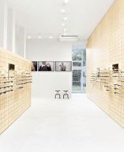 VIU - Optiker & Brillengeschäft Bild 2