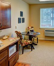Marquis Tualatin Assisted Living image 6