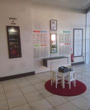 Opticien VICHY Optical Center image 1