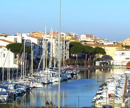 HÔTEL CAP D'AGDE ALHAMBRA**
Face au port de plaisance Malfato