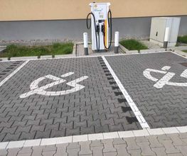 Shell Recharge Charging Station Bild 2