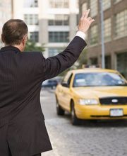 COCHE EQUIPEMENT image 1