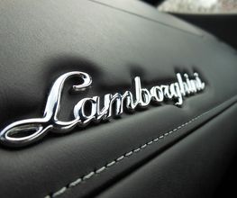 lamborghini-1.jpg