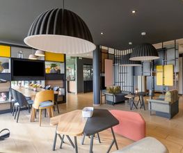 B&B HOTEL Compiègne image 1