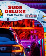 Suds Deluxe Car Wash image 3