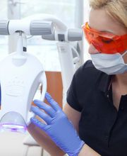 Zahnarztpraxis Dr. Laja & Kollegen im Medienhafen Bild 2