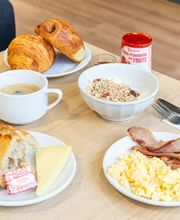 B&B HOTEL Nantes Atlantis Le Zénith image 3