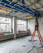 Trockenbau in der Region Baselland bis zur gesamten Nordwestschweiz. Wir decken ein breites Spektrum an Leistungen ab, darunter Trockenbauarbeiten, Renovierungen und Altbausanierungen.