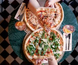 L´Osteria Pizza_people