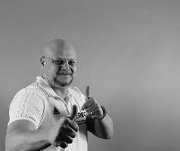 portraitSq