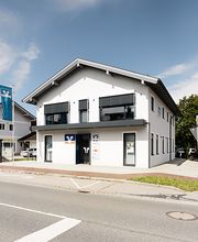 Vor Ort in der Rosenheimer Straße 16 in Prutting