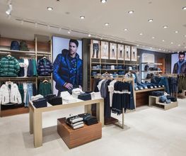 GUESS imagen 6