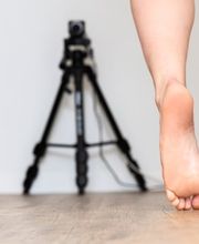 Ook hier werken we met moderne aparatuur om uw mobiliteit, stand en looppatroon in kaart te brengen.