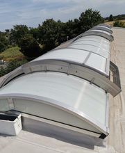 Wartung pneumatischer RWA-Anlagen mit Lichtbandklappen