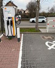 Shell Recharge Charging Station Bild 3