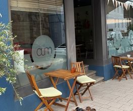 Cafe aum Bild 12