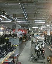 POLO Motorrad Store Bern Bild 9