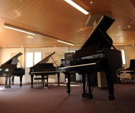 Piano Herzig AG Bild 1