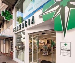 farmacialugonorte_fachadaprox.jpg