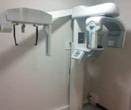 Aparato radiografias dentales Mercedes Alonso.jpg