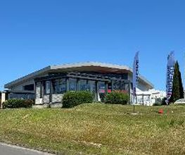 Lorenove Bourges image 11