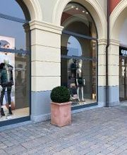 GUESS immagine 2